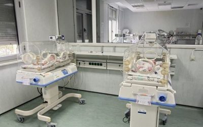 Три двойки близнаци се родиха в един ден в УМБАЛ „Канев“