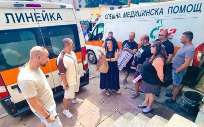 Спешните медици искат 50% ръст на заплатите