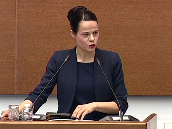 Порталът за специализации чака нормативни промени