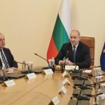 Кабинетът обеща по-високи заплати за младите лекари