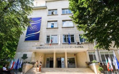 МУ – Варна започва курсове за бъдещи медици през октомври